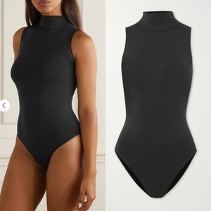 Skims Essential Mock Neck Bodysuit Onyx